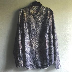 Robert Graham  shirt size M